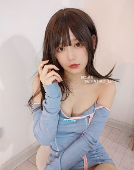 牛牛碰欧美_蓝光神马在线观看