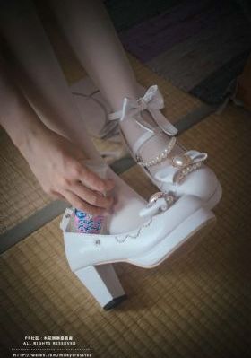 美女少妇高潮一区二区_720电视剧在线观看
