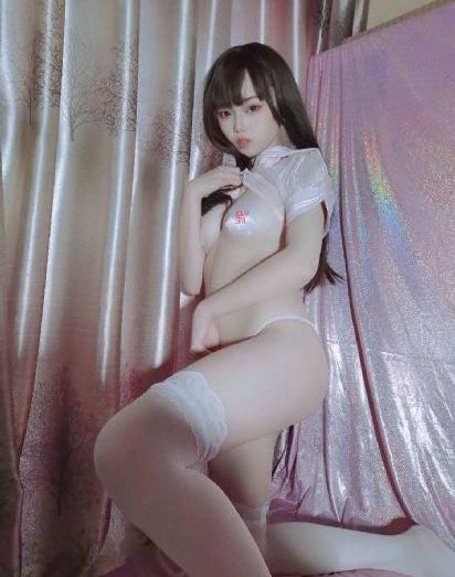 欧美女生穿衣搭配_1080全集免费播放