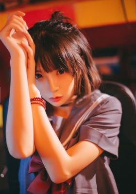 日韩美女av高清视频_1080电影完整版在线观看