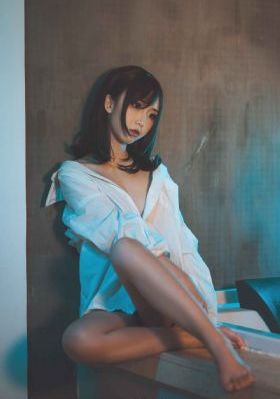 日韩化妆品网站_国产剧免费在线播放